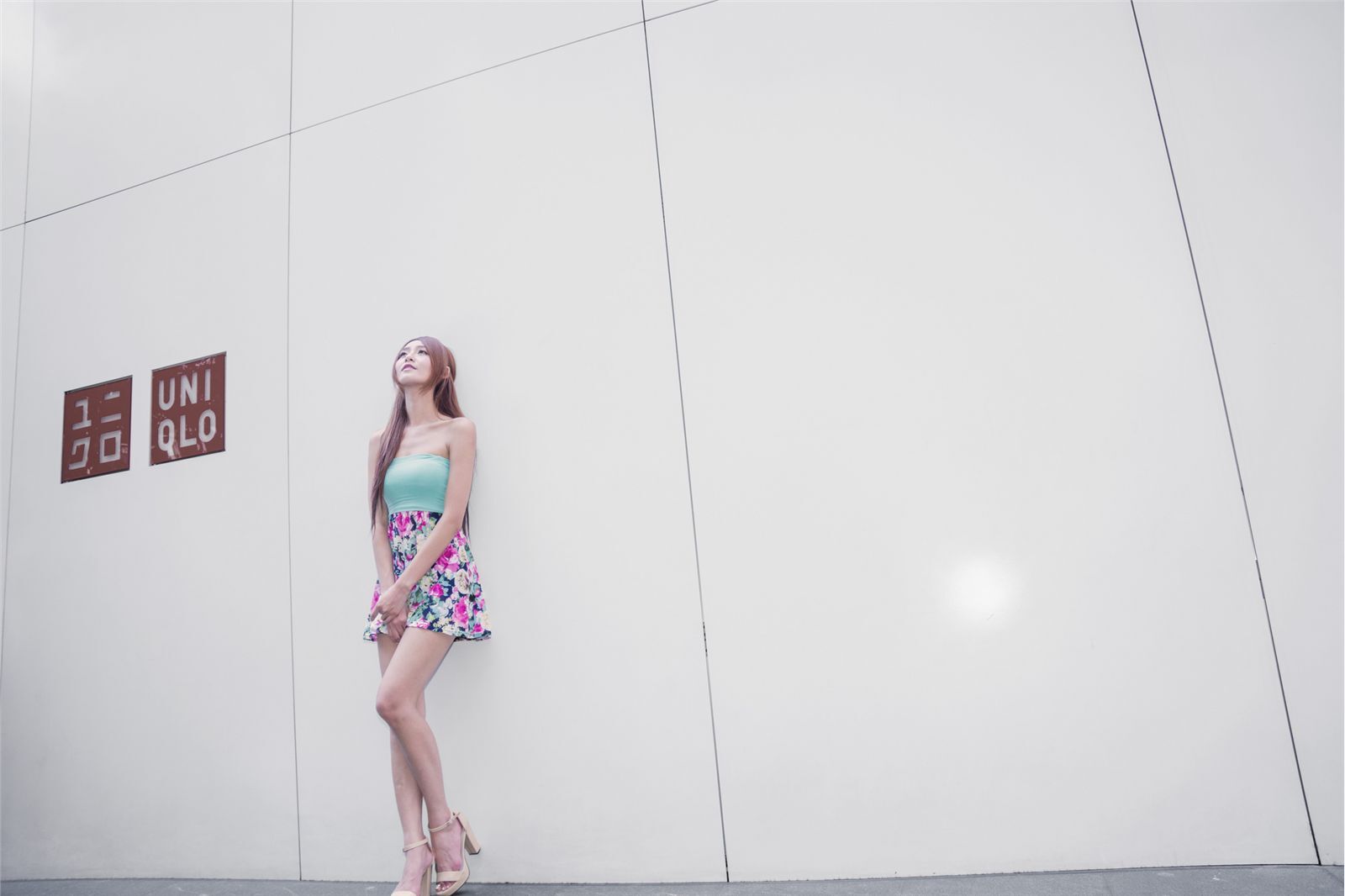 Beautyleg女神-小雪 Winnie-校园制服街拍写真合集 2